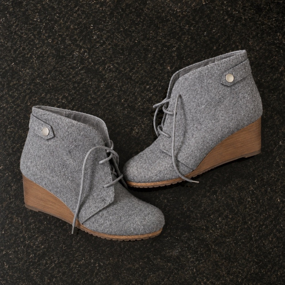 Dr. Scholls Womens Grey Felt Wedge Booties Lace Up Ankle Boots Size 8